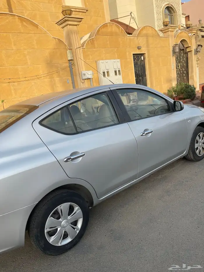 نيسان صني 17