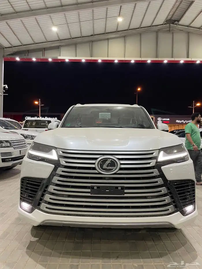 لكزس2025LX600BBخليجي داخلي جملي (بنزين)3.5L 2