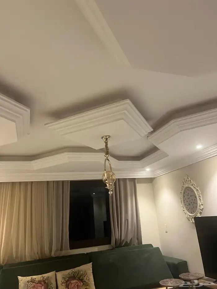 نجف جديد للبيع بسعر ممتاز 1