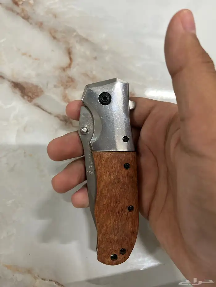 سكين من شركه براوننج BROWNING 1