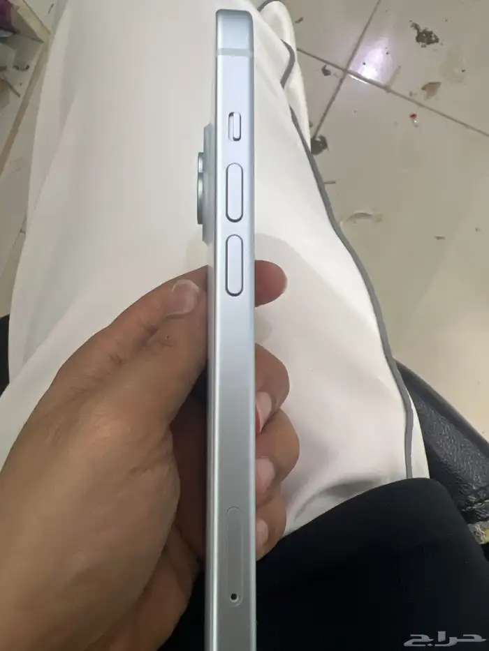 ايفون 15 بلس 3
