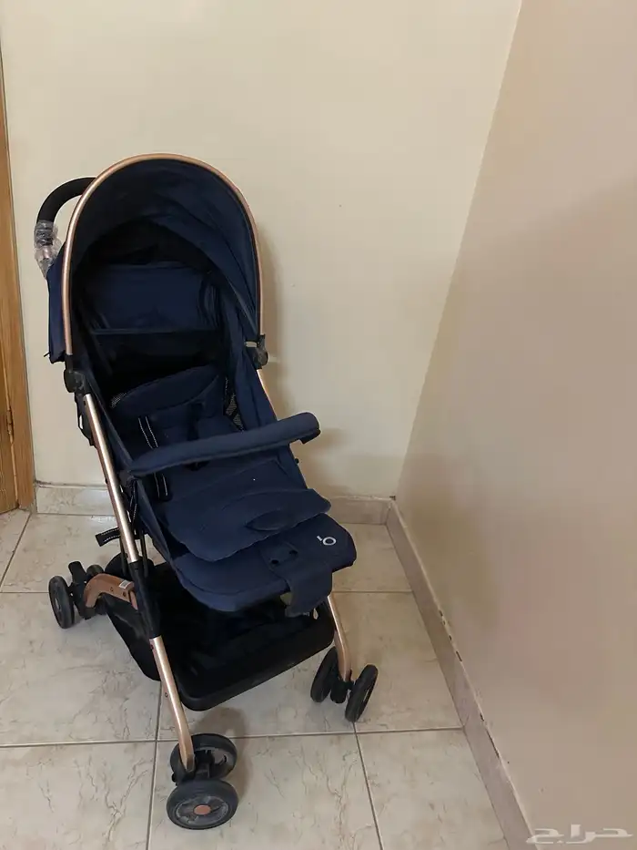 عربة اطفال 1