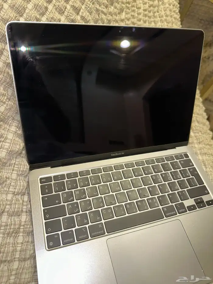 ماك بوك اير m1 كامل اغراضه 0