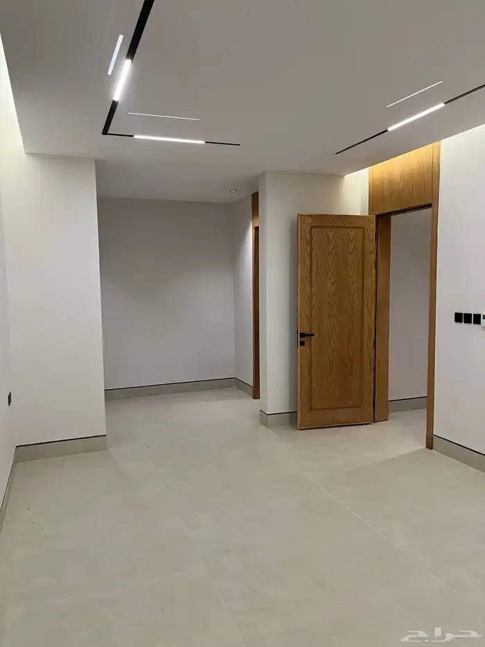 دوبلكس تصميم مودرن في بداية المهدية مساحة 200 م 16