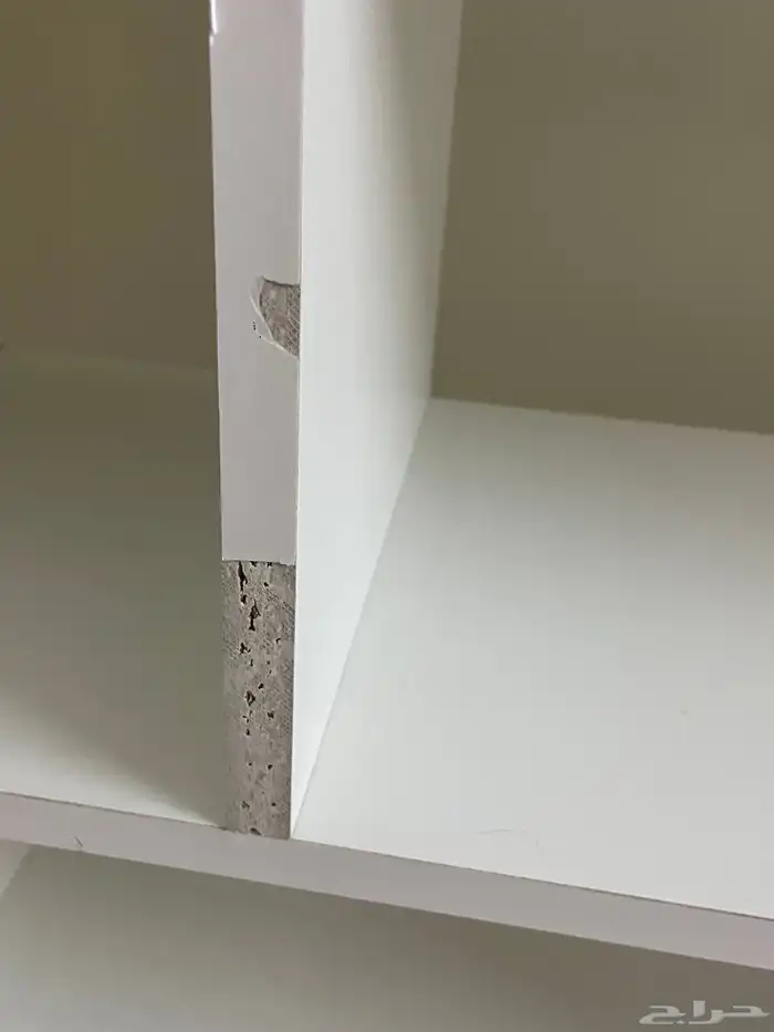 مكتب ومكتبة للبيع 3
