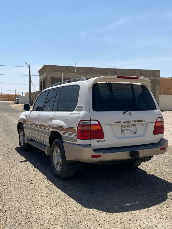 جيب لاندكروزر 2002 2