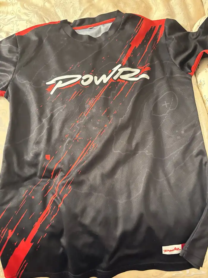 فساتين للبيع السعر الي يناسبك 1