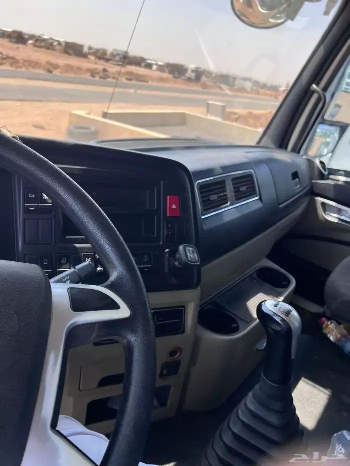 شاحنة سينو تراك HoWo صيني 8