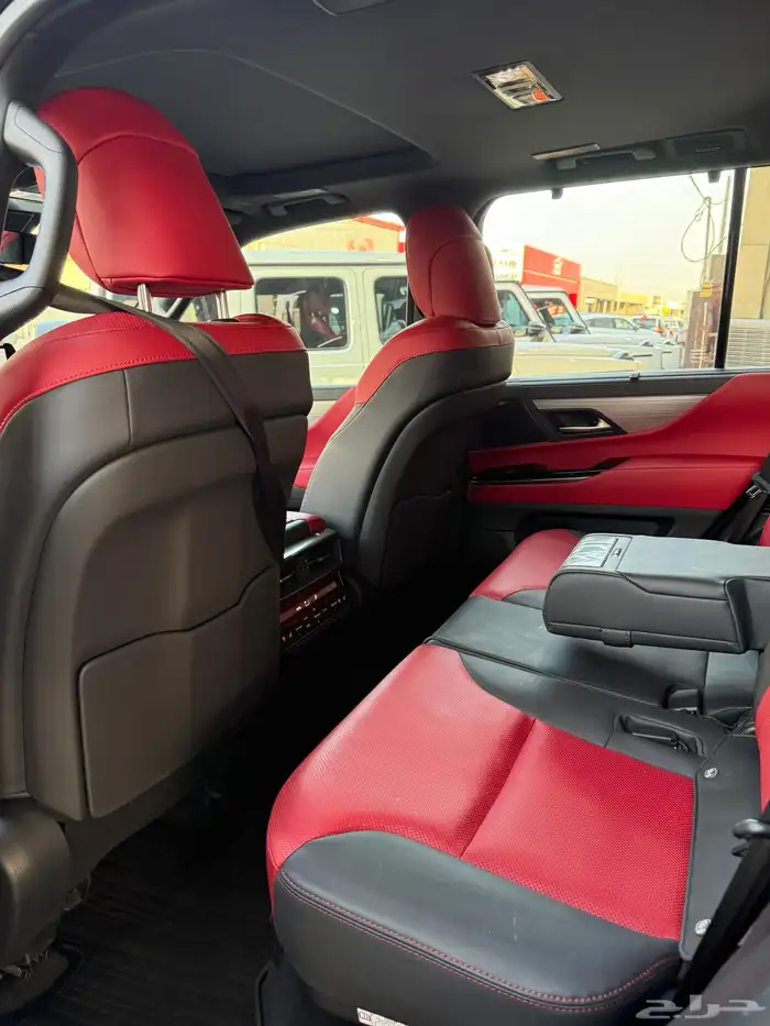 لكزس LX600 2024 عداد 25 الف وارد قطر فل بنزين 14
