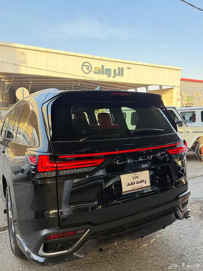 لكزس LX600 2024 عداد 25 الف وارد قطر فل بنزين 7