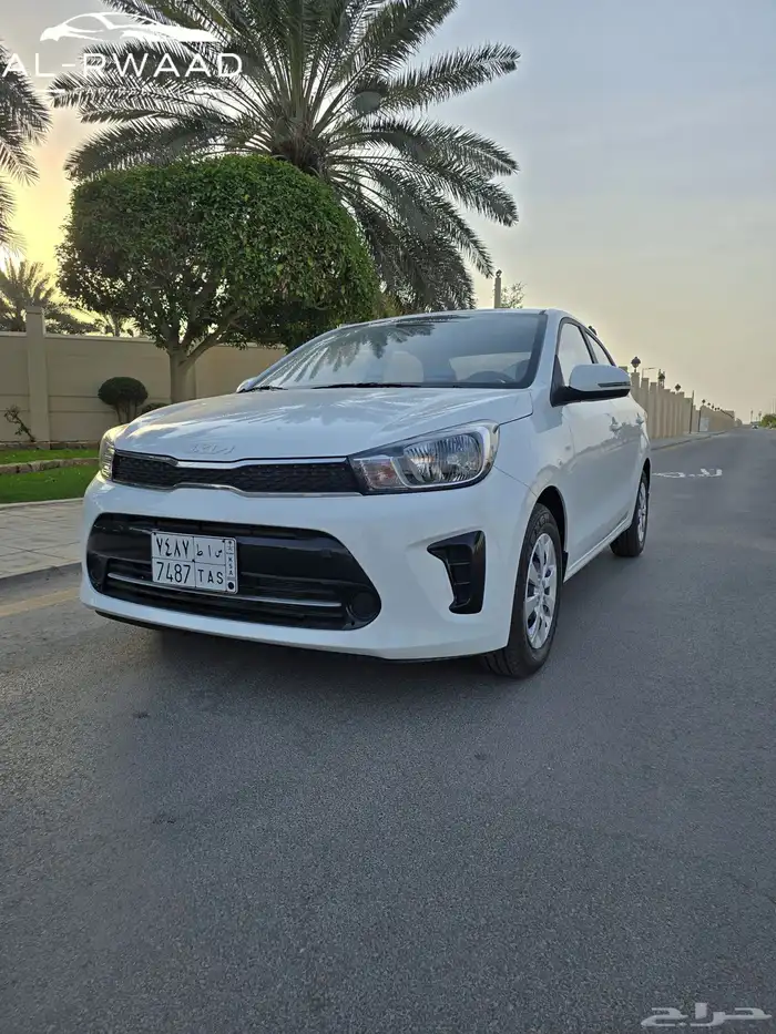 سيارات كيا بيجاس 1