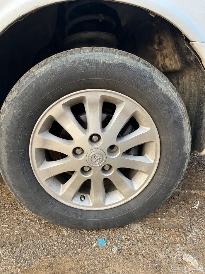 جنوط كامري 2002 للبدل بجنوط مراوح او للبيع 3