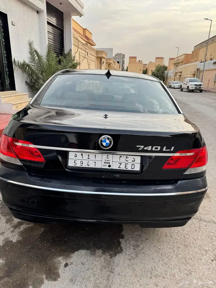 للبيع BMW 2008 مخزنه 3
