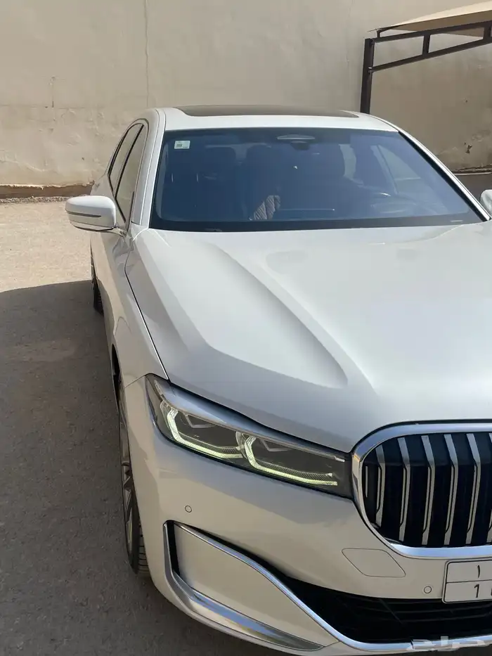 BMW 740LI ناغي 2020 صيانه وكاله 2