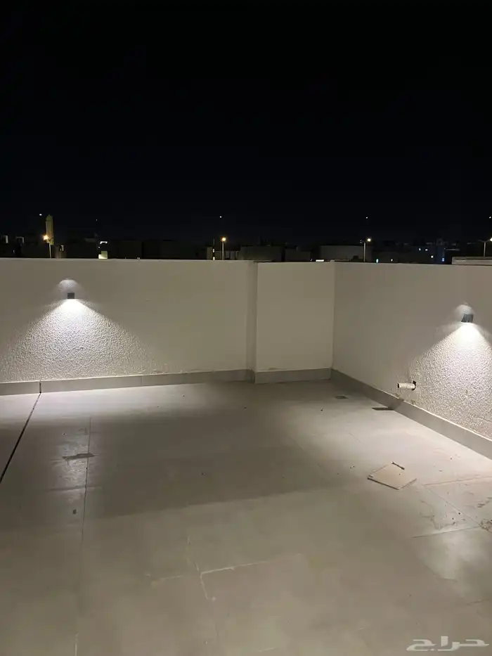 دوبلكس تصميم مودرن في بداية المهدية مساحة 200 م 21
