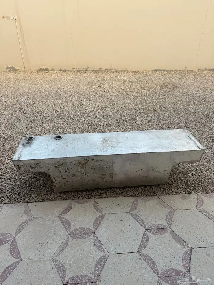 تانكي مويه نيسان 1