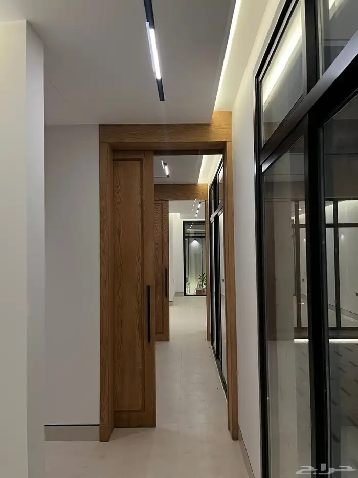 دوبلكس تصميم مودرن في بداية المهدية مساحة 200 م 4