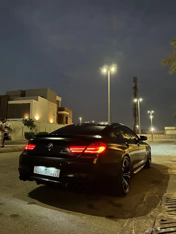 بي ام m6 9