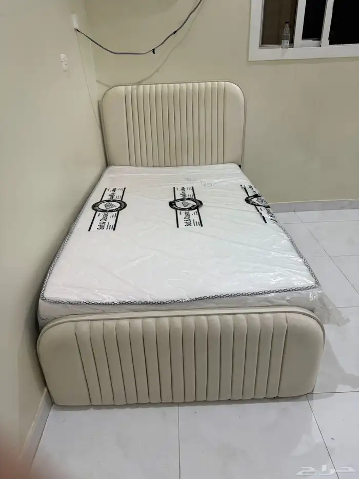 اثاث منزلي غرف نوم تفصيل سراير مراتب لحافات 1