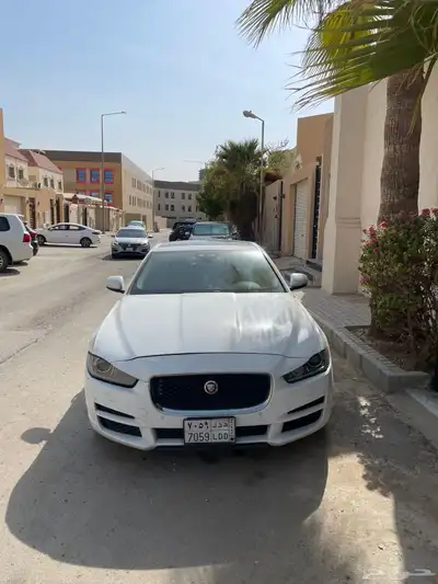 جاكوار xe 2018 index
