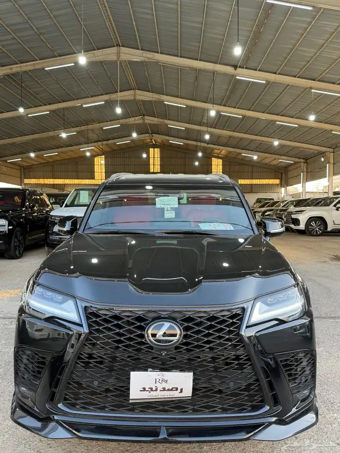 لكزس LX600 2024 عداد 25 الف وارد قطر فل بنزين 0