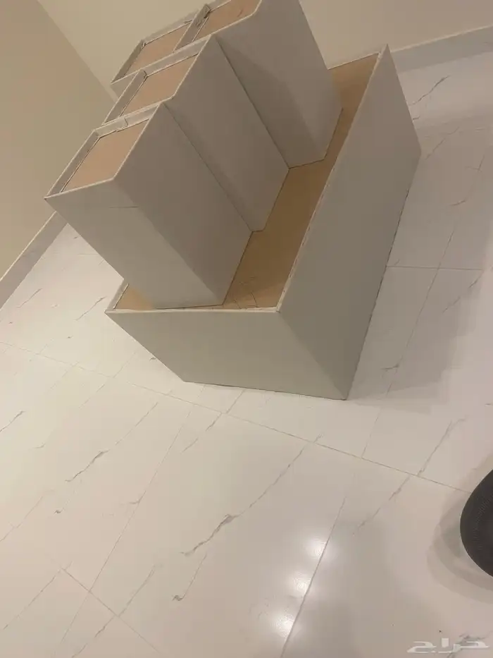 طاولتين صغيرة وكبيره 1
