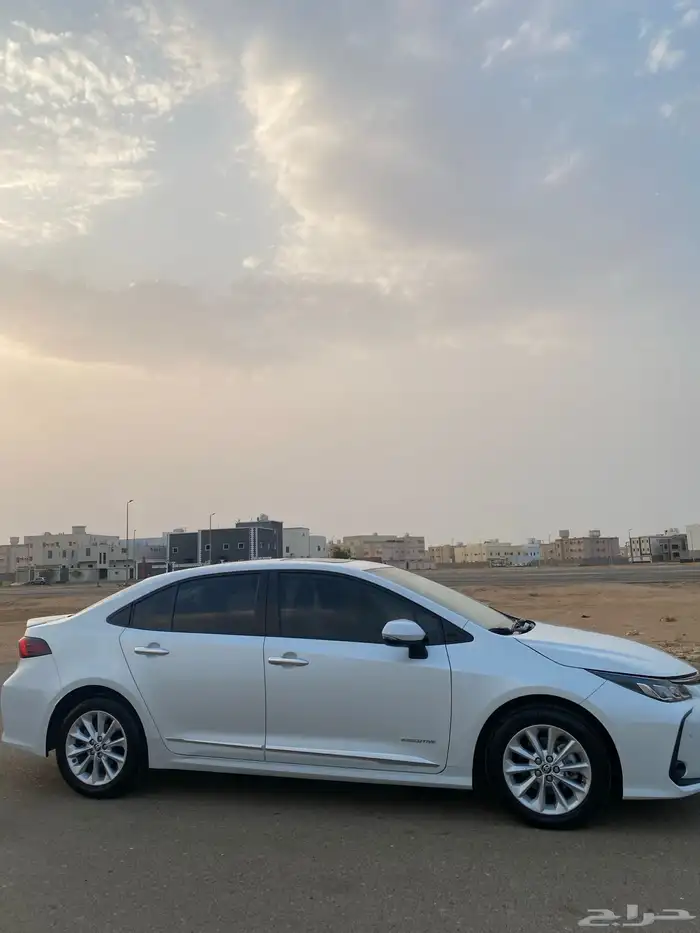 كرولا 2022 مكينه 2000فل كامل وكاله بصمه فتحة سقف دخول ذكي 3