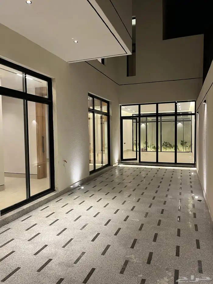دوبلكس تصميم مودرن في بداية المهدية مساحة 200 م 3