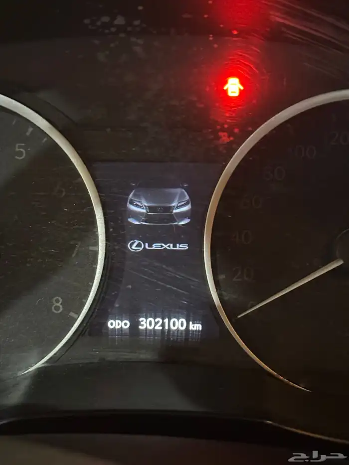لكزس سعودي ES 250 موديل 2015 نظيفة ومناسبة للمستخدم 15