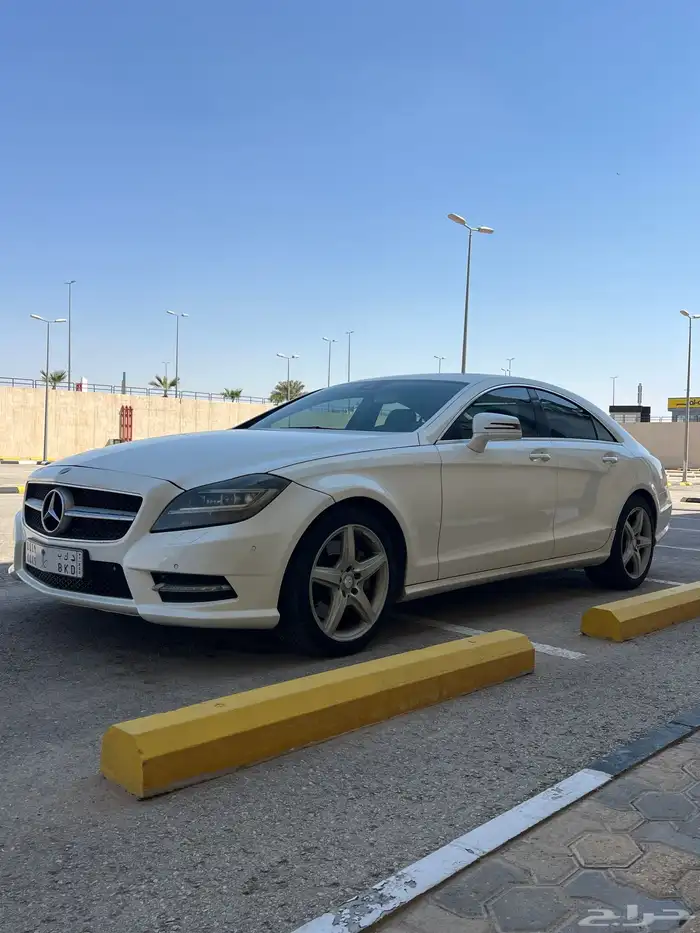 مرسيدس CLS 1