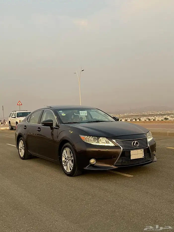 لكزس ES350 بلد وكالة 3