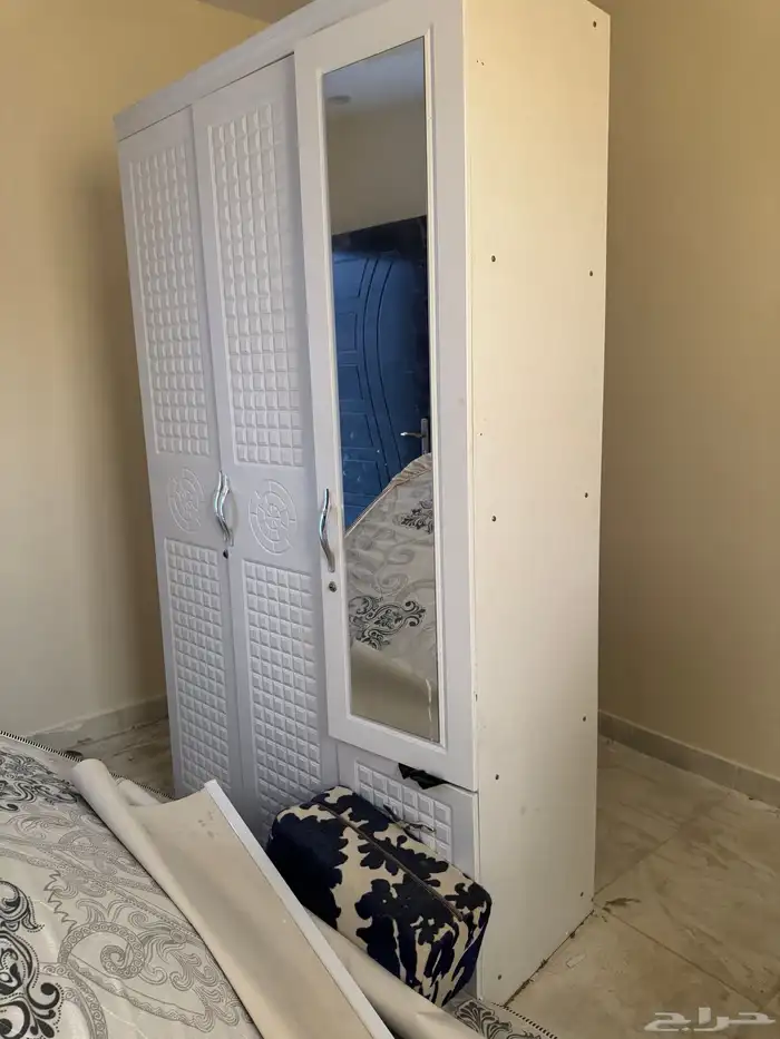 اثاث 1
