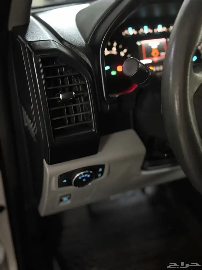 فورد F150 2018 نضييف 8 سلندر دبل (10 نمر ) 30