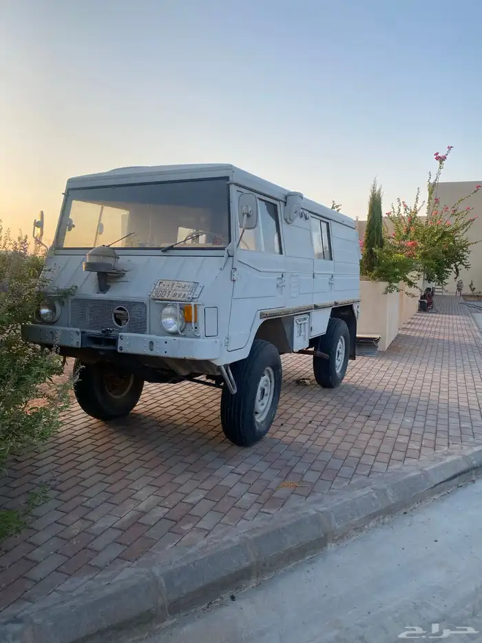 سيارة بنز قاور من سيارات الجيش مديل 91 0