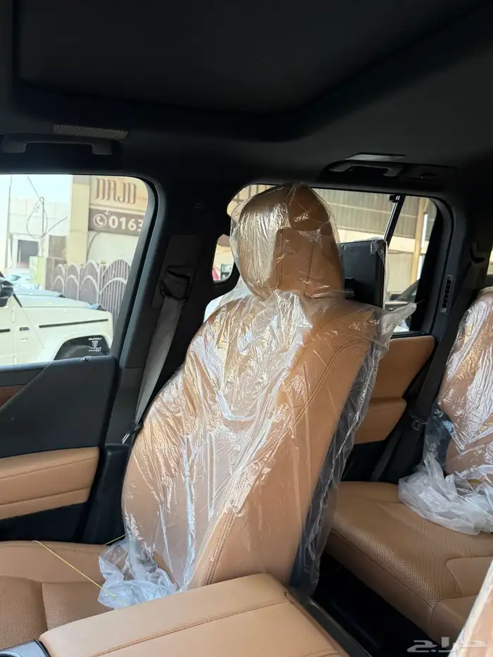 لكزس LX600 2023 عداد 22 الف BB بنزين خليجي 13
