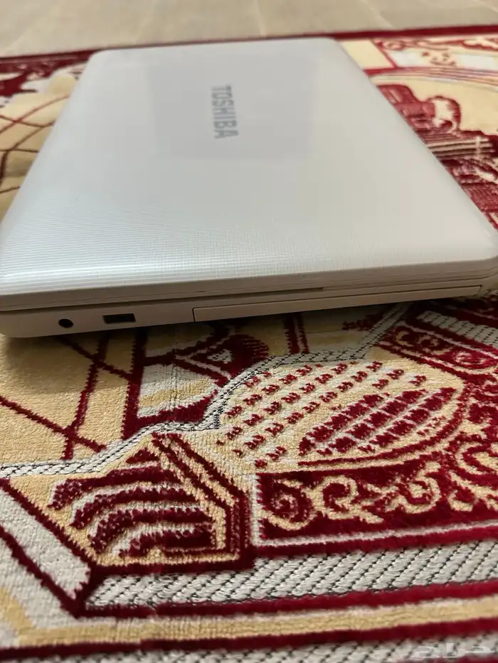 لابتوب توشيبا مع طابعة اخو جديد 3