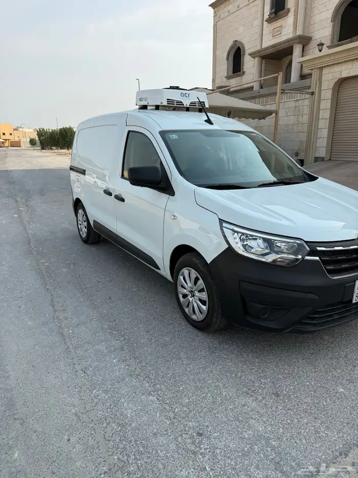 رينو دوكر بدي وكاله ديزل ثلاجه 1