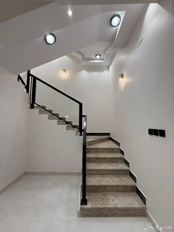 للبيع ارواف ارضيه ورواف علويه ابها المحاله بحواش من 720 الف 29