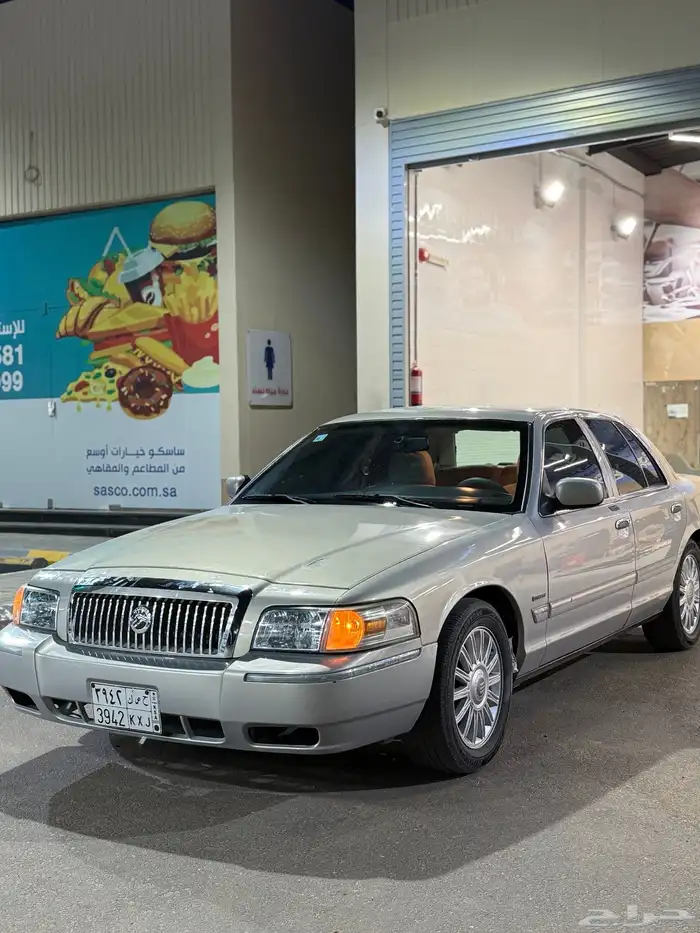 فورد ماركيز 2010 5