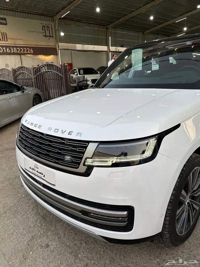 رنج روفر 2024 عداد 5 الف 6 سلندر ناغي HSE 3