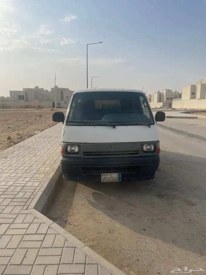 تويوتا مني باص للبيع 0