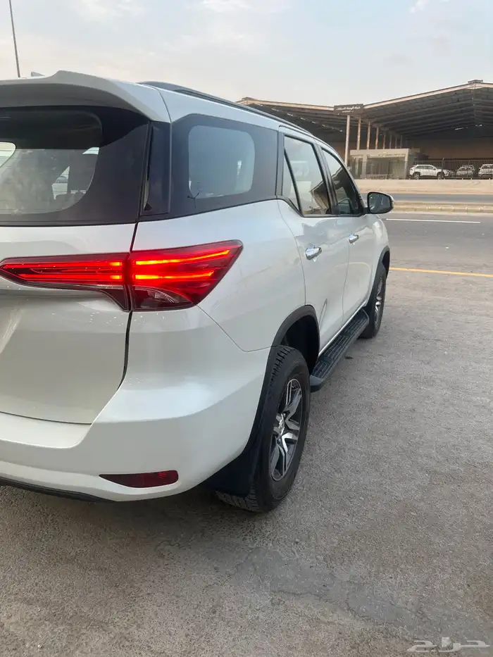 تويوتا فورشنر 2022 4 سرندل دبل بحالة الوكالة ماشي 44 3