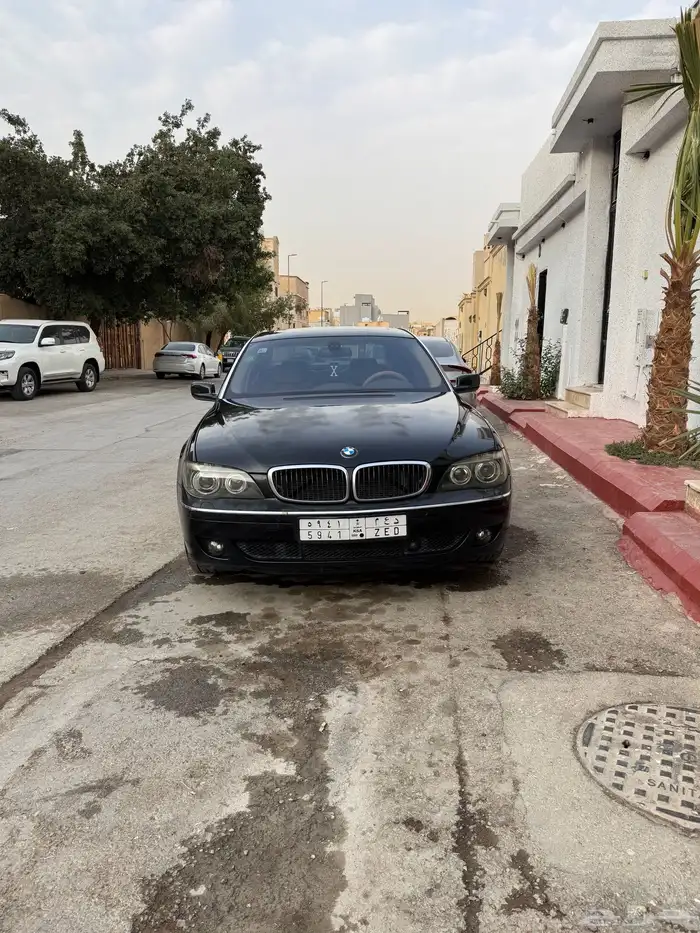 للبيع BMW 2008 مخزنه 2