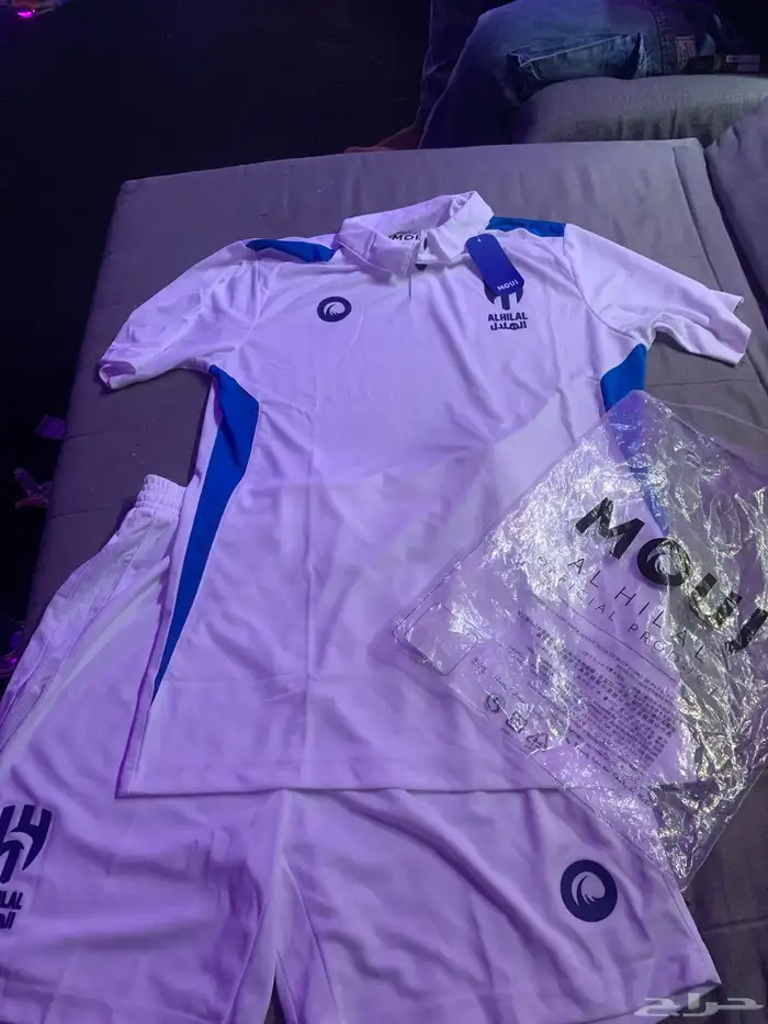 طقم الهلال 0
