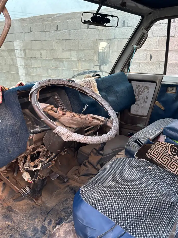 ديهاتسو صهريج موديل 86الاستماره منتهيه من عام 1443 2