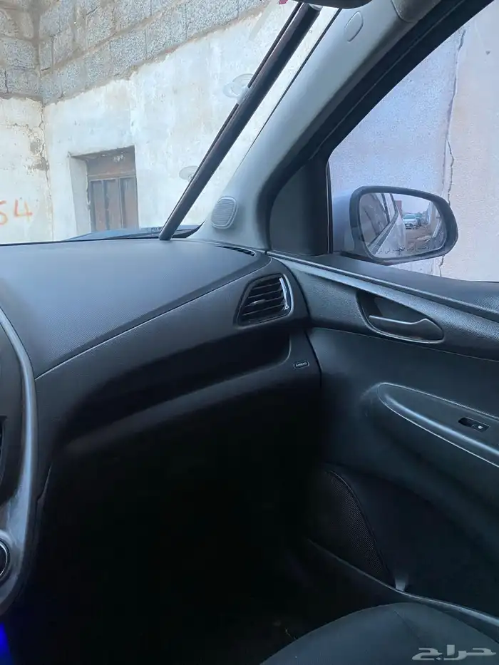 للبيع سبارك 9