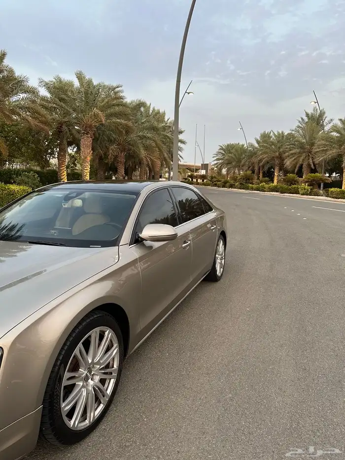 أودي A8 L 4