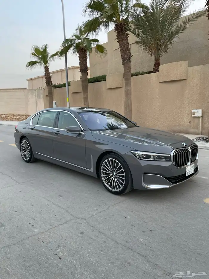 بي ام 730 2020 بحالة الوكالة نظيف جدا ( الناغي ) 52