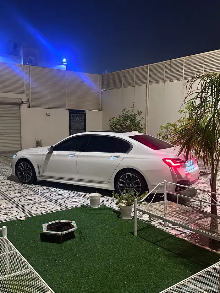 2020 BMW 730Li M Sport ( طلبية خاصة 1