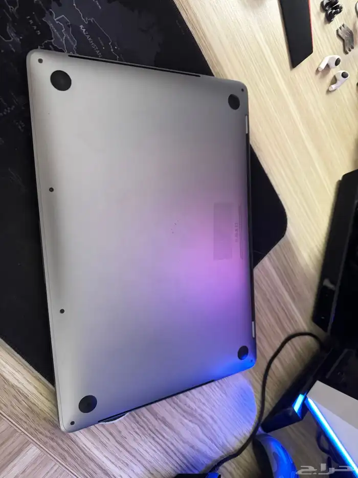 MacBook Pro 13-inch  2020 ماك بوك برو 4
